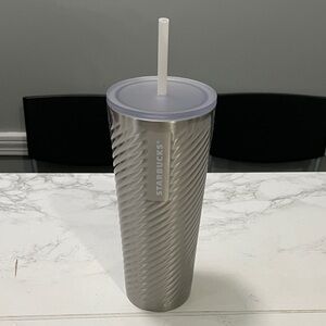 Starbucks 2022 Holiday Metallic Spiral Tumbler with Straw